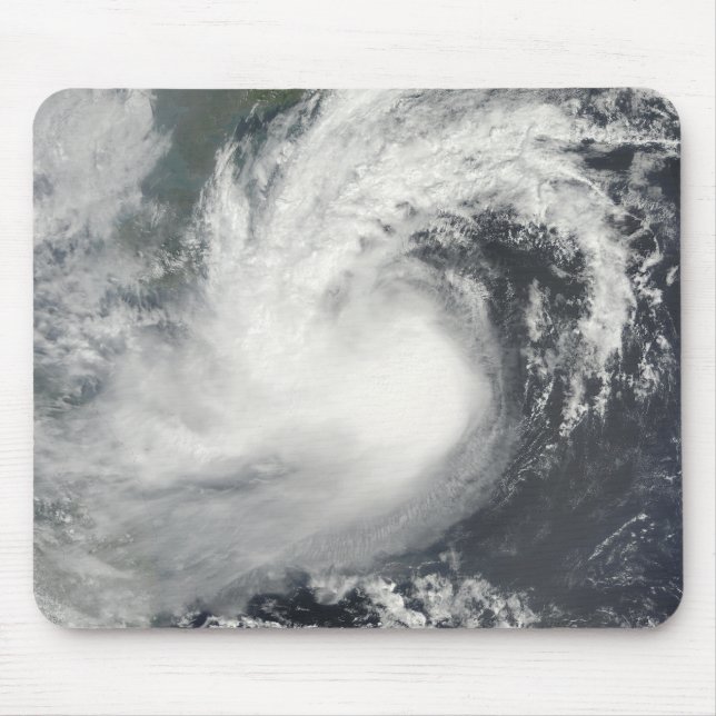 Tropical Storm Parma närmar sig China och Vietnam Musmatta (Framsidan)