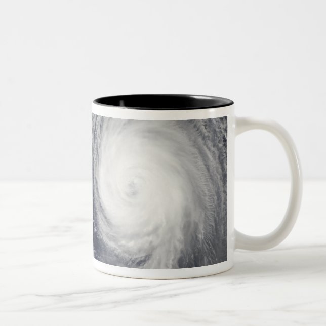 Tropical Storm Parma och Toppen Typhoon Melor Två-Tonad Mugg (Höger)