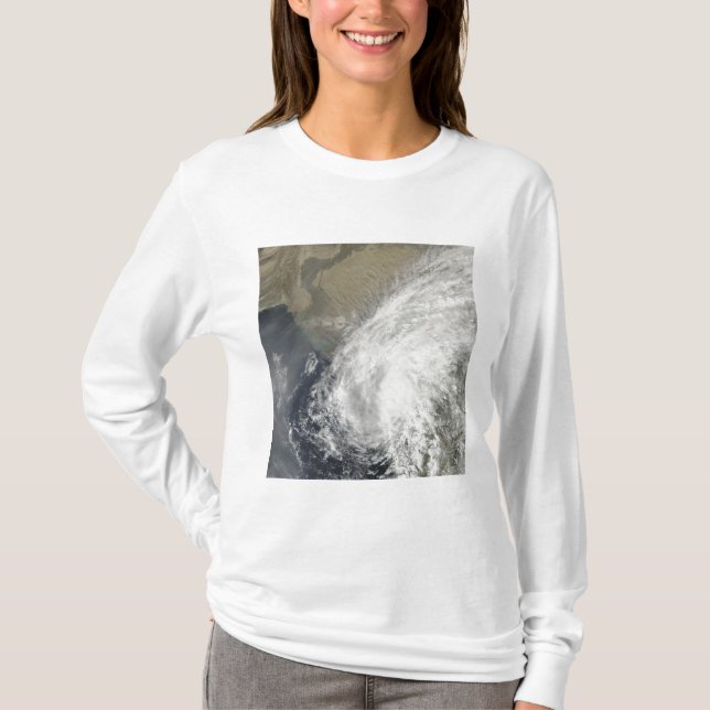 Tropical Storm Phyan T-shirt (Framsida)