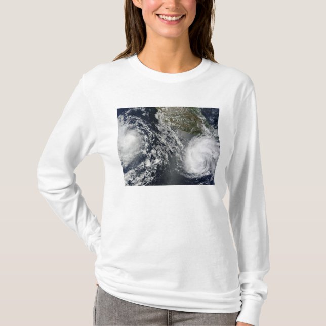 Tropical Storms Blas och Celia Tee Shirt (Framsida)