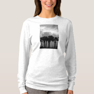 Tropical Stormy Himlar Grayscale Långärmad Shirt T-shirt