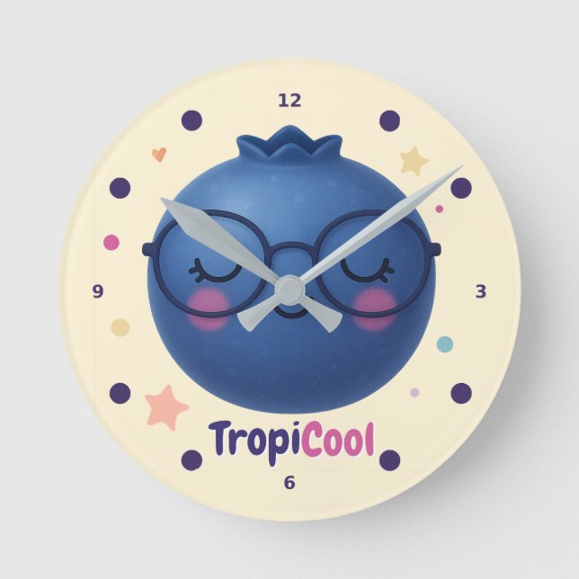 TropiCool Blueberry - Cute Kawaii Fruit Wall Clock Rund Klocka (Framsida)