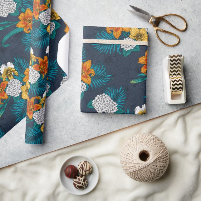 Tropisk bukett i blått presentpapper (Hantverk)