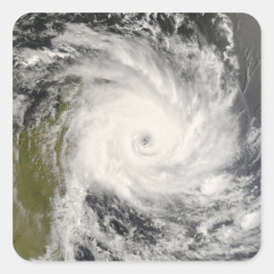 Tropisk Cyclone Ivan över Madagascar Fyrkantigt Klistermärke
