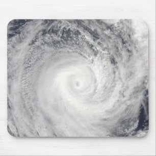 Tropisk Cyclone Oli av kusten av Tahiti Musmatta