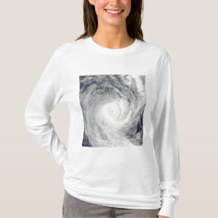 Tropisk Cyclone Oli av kusten av Tahiti T-shirt