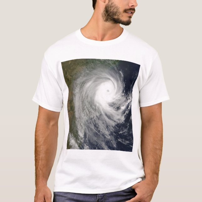 Tropisk cyklon Favio över Moçambique T-shirt (Framsida)