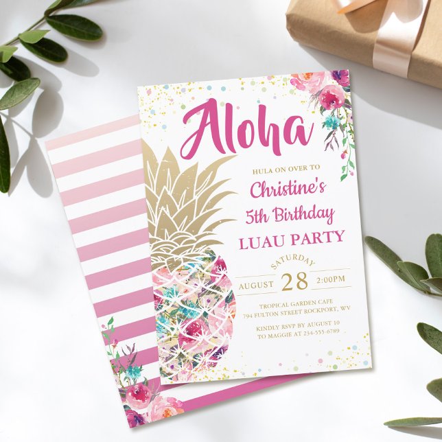 Tropisk Rosa Guld Pineapple Blommigt Luau Birthday Inbjudningar (Skapare uppladdad)