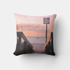 Tropisk segelbåt Beach Sunrise Pillow Kudde