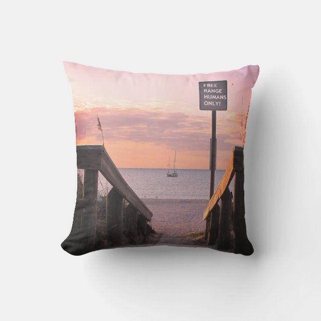 Tropisk segelbåt Beach Sunrise Pillow Kudde (Framsida)