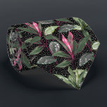 Tropisk Shock rosa Flowers and Löv Dots on Black Slips<br><div class="desc">Gör en påstående! En modern mönster av shock rosa exotiska blommor, växter och prickar på svart bakgrund, denna manar är coola till kontoret, en natt på stan, bröllop, brudtärna, marskalkarnas slips eller ge som en gåva till make, pappa, bror eller bästa vän. Det är bra för snyggtar som kärlek är...</div>