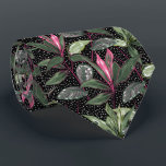 Tropisk Shock rosa Flowers and Löv Dots on Black Slips<br><div class="desc">Gör en påstående! En modern mönster av shock rosa exotiska blommor, växter och prickar på svart bakgrund, denna manar är coola till kontoret, en natt på stan, bröllop, brudtärna, marskalkarnas slips eller ge som en gåva till make, pappa, bror eller bästa vän. Det är bra för snyggtar som kärlek är...</div>