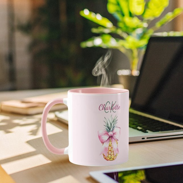 Tropisk sommarpanas, rosa, monogram mugg (Skapare uppladdad)