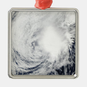 Tropisk stormNida southeast av Kadena Julgransprydnad Metall