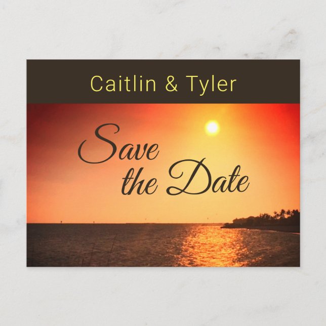 Tropisk strandbröllop solnedgång Save The Date Meddelande Vykort (Framsida)