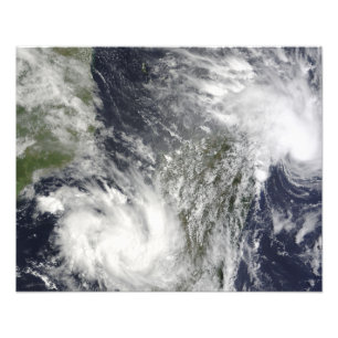 Tropiska Cyclones Eric och Fanele Fototryck