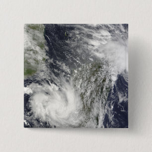 Tropiska Cyclones Eric och Fanele Knapp
