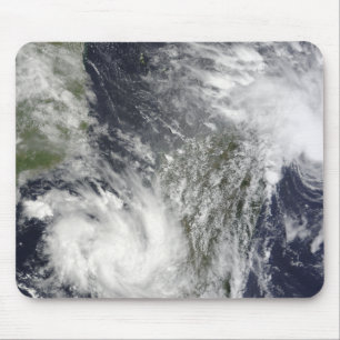 Tropiska Cyclones Eric och Fanele Musmatta