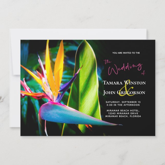 Tropiska fågelparadise Mörk Blommigt Beach Wedding Inbjudningar (Framsida)