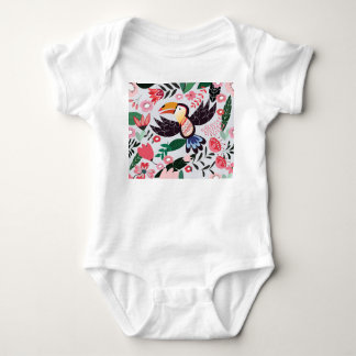 Tropiska fåglar, blommigt Dodle mönster. T Shirt