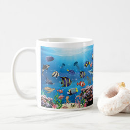 Tropiska fisksimbassänger kaffemugg