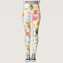 Tropiska Hand plockade-blommor och -Seashells