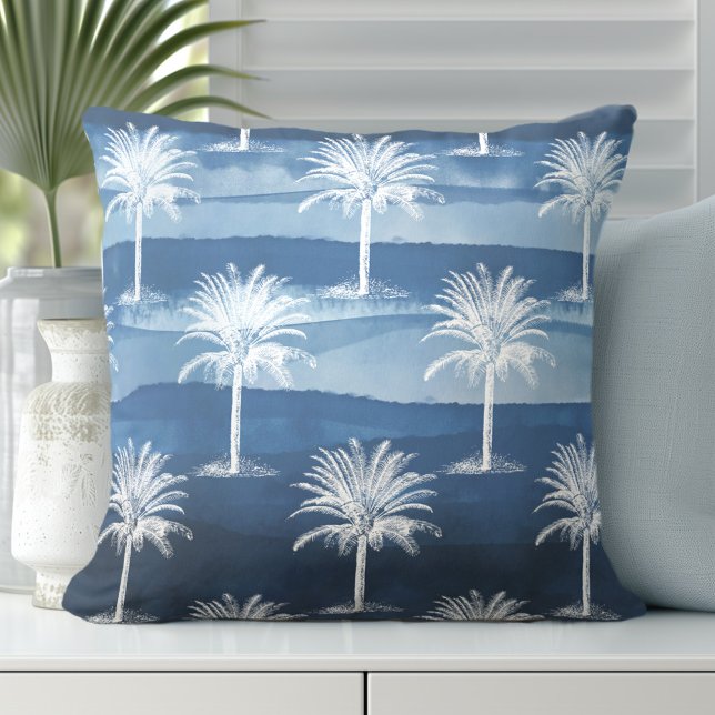 Tropiska Handflatan Träd Kudde (Discover Gorgeous Coastal Throw Pillows by Totally Coast)