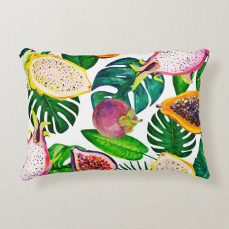 Tropiska löv, frukter, gouache sömlös mönster. prydnadskudde