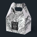 Tropiska palmträdslövar Abstrakt strandbröllop Presentaskar<br><div class="desc">En vacker vintage-skiss av palmträdgrenar i svart och vitt. En perfekt rustik abstrakt design som passar alla heminredningsstilar eller tillfällen. En idealisk design för alla som älskar natur,  abstrakt konst,  skissdesign,  tropiska strand-teman,  rustika och vintage-stilar. Anpassa monogrammet och gör det till ditt eget!</div>