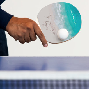 tropiska sandstranden i äventyr börjar pingisracket