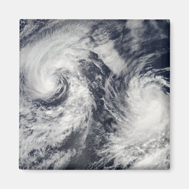 Tropiska stormar Boris och Cristina Magnet (Framsidan)