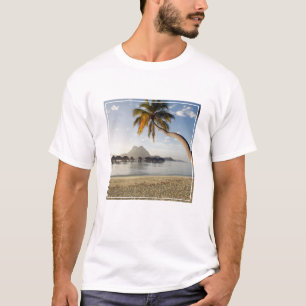 Tropiska stränder   Beach Huts, Bora Bora T Shirt