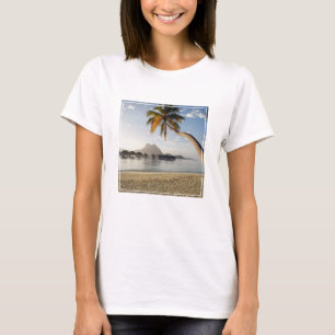 Tropiska stränder   Beach Huts, Bora Bora T Shirt