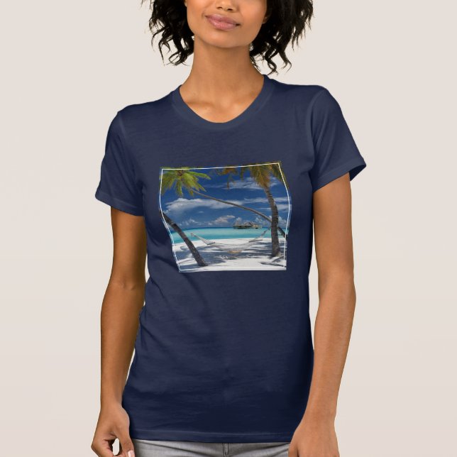 Tropiska stränder | Sandy Beach, Maldiverna T Shirt (Framsida)