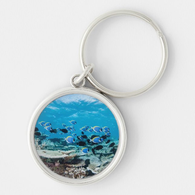 Tropiska stränder | Sturgeon Bland Coral Rund Silverfärgad Nyckelring (Framsidan)