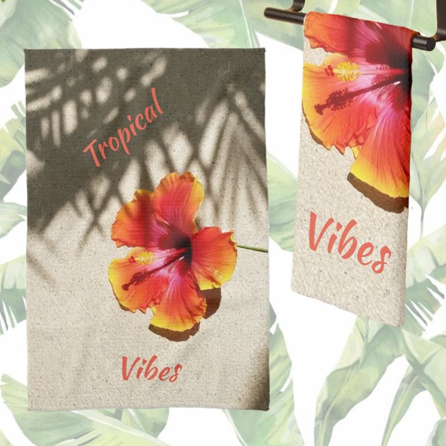 Tropiska Vibes Hibiscus på Anpassade Sand Kökshandduk (Skapare uppladdad)