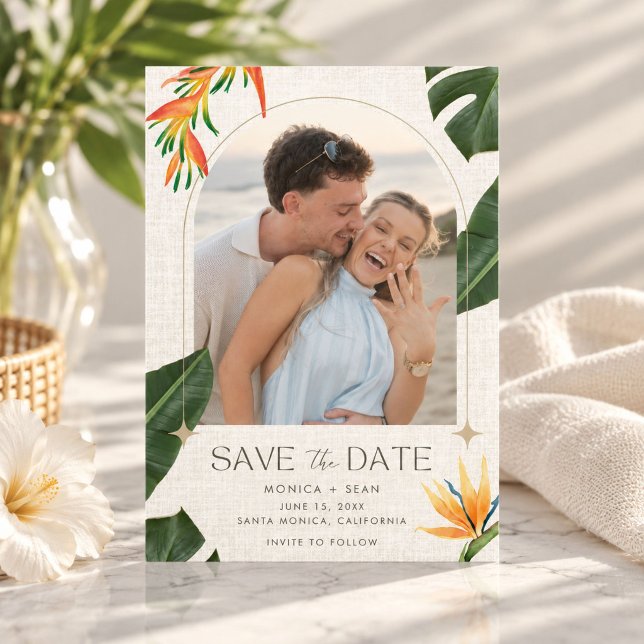 Tropiskt blomsterstrandbröllopsfoto  spara datumet (Tropical Floral Beach Wedding Photo Save The Date)