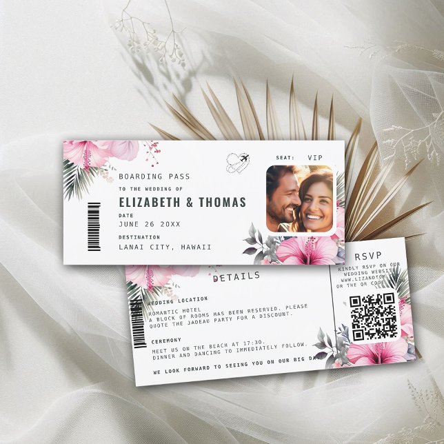 Tropiskt Boarding Pass för destinationer Blommigt  Inbjudningar (destination wedding invitation tropical hawaii boarding pass hibiscus floral pink watercolor)