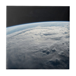 Tropiskt cyklon Idai ovanför Afrikans Kusten. Kakelplatta