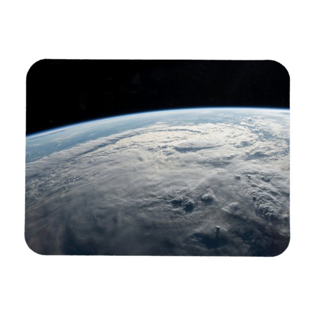 Tropiskt cyklon Idai ovanför Afrikans Kusten. Magnet (Horisontell)