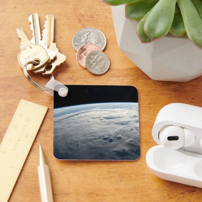 Tropiskt cyklon Idai ovanför Afrikans Kusten. Nyckelring (Skrivbord)