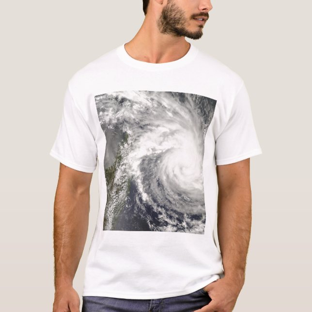 Tropiskt cyklon Ivan närmar sig Madagaskar Tee (Framsida)
