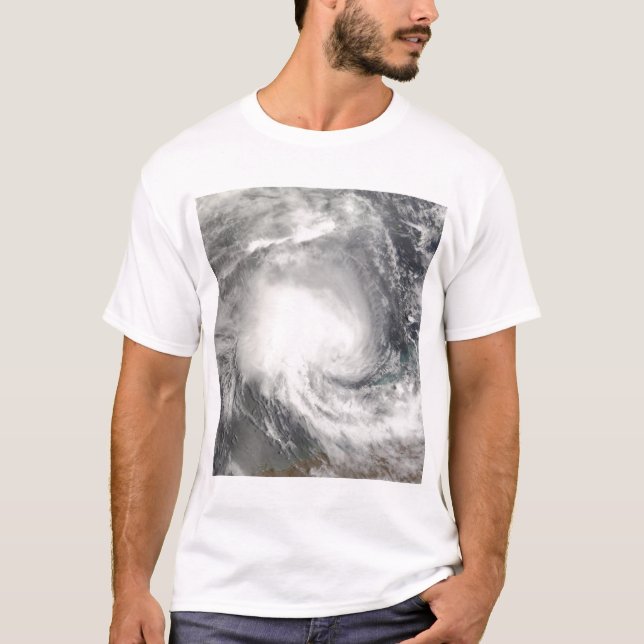 Tropiskt cyklon Nicholas som närmar sig Australien T-shirt (Framsida)