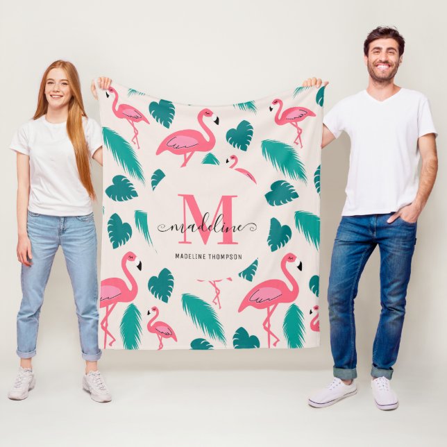 Tropiskt Löv Shock rosa Flamingo Modern Monogram Fleecefilt (På plats)