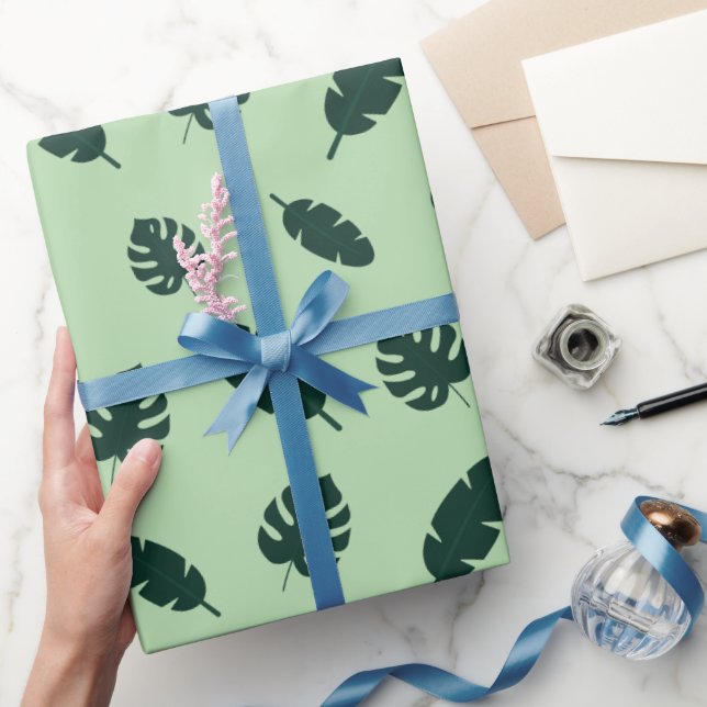 Tropiskt Monstera och palmblad Sömlöst mönster Presentpapper (Gifting)