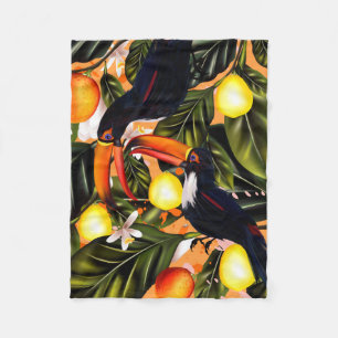 Tropiskt paradis. Toucans och citrus Fleecefilt