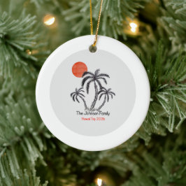 Tropiskt solnedgångsstrand palmer Familjesemester Julgransprydnad Keramik
