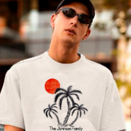 Tropiskt solnedgångsstrand palmer Familjesemester T Shirt