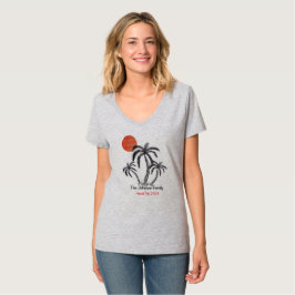 Tropiskt solnedgångsstrand palmer Familjeutflykt T Shirt