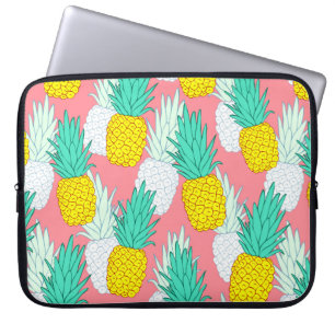 Tropiskt sömlöst mönster med exotiska ananas. laptop fodral